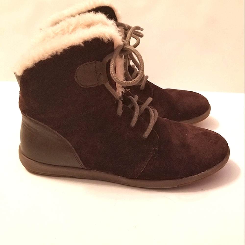 Emu Australia Winton Ankle Booties Leather Size 8